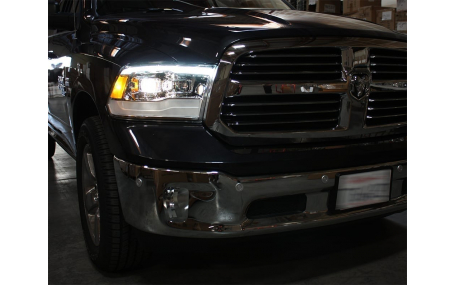 Фары передние Dodge Ram