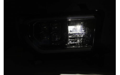 Фары передние Toyota Tundra 2007-2013