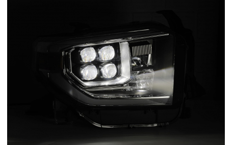 Фары передние Toyota Tundra 2014-2021