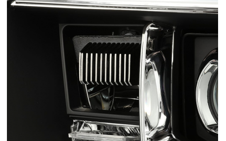 Фары передние Toyota Tundra 2014-2021