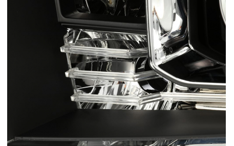 Фары передние Toyota Tundra 2014-2021