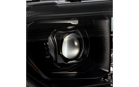 Фары передние Toyota Tundra 2007-2013