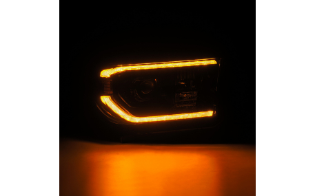 Фары передние Toyota Tundra 2007-2013