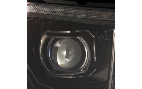 Фары передние Toyota Tundra 2007-2013