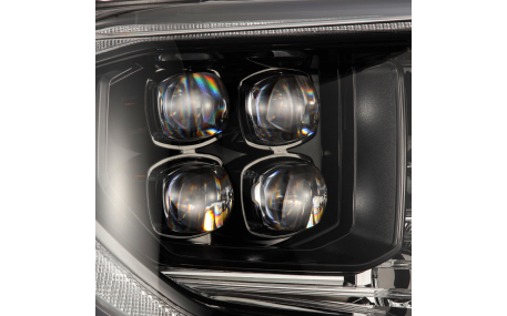 Фары передние Toyota Tundra 2014-2021