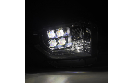Фары передние Toyota Tundra 2014-2021