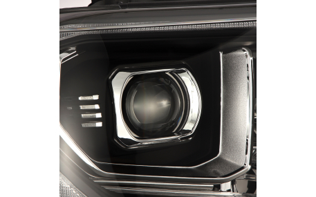 Фары передние Toyota Tundra 2014-2021