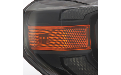 Фары передние Toyota Tundra 2014-2021