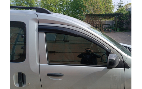 Дефлекторы окон Renault Dokker