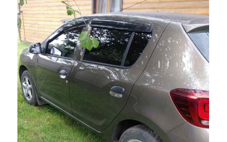 Дефлекторы окон Renault Sandero