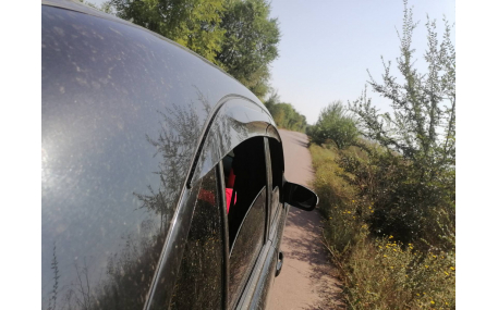 Дефлекторы окон Mercedes E-class W210