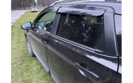 Дефлекторы окон Nissan Qashqai J10