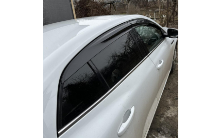 Дефлекторы окон Renault Megane