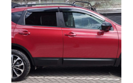 Дефлекторы окон Nissan Qashqai J10