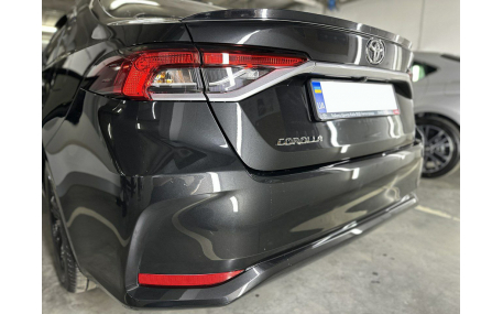 Спойлер Toyota Corolla