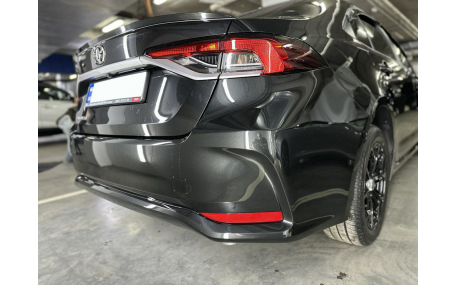 Спойлер Toyota Corolla