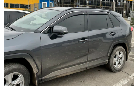 Дефлекторы окон Toyota RAV4