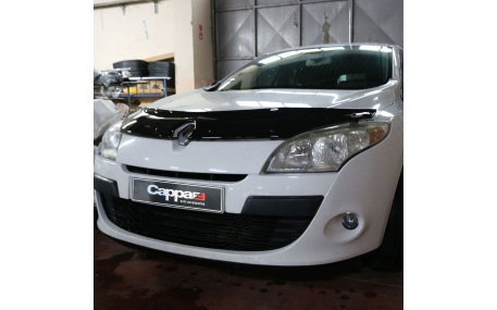 Дефлектор капота Renault Megane 2008-2013