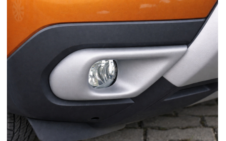 Рамки противотуманных фар Renault Duster