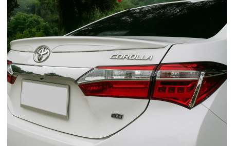 Спойлер Toyota Corolla