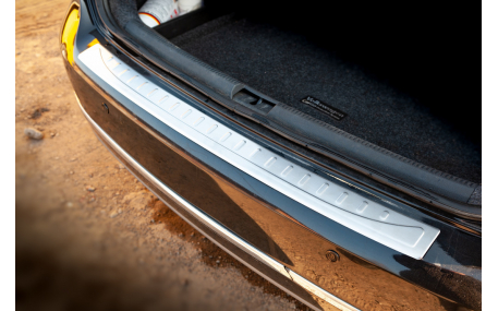 Накладка на задний бампер Volkswagen Passat B7