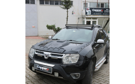 Накладка передняя Renault Duster