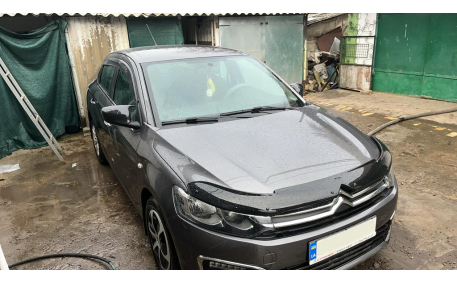 Дефлектор капота Citroen C-Elysee