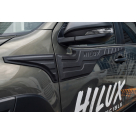 Молдинги дверей Toyota Hilux
