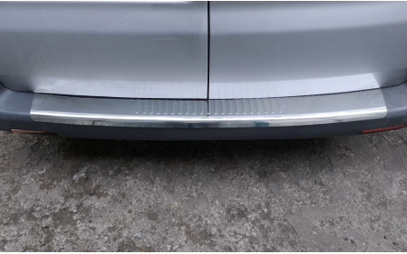 Накладка на задний бампер Volkswagen T5