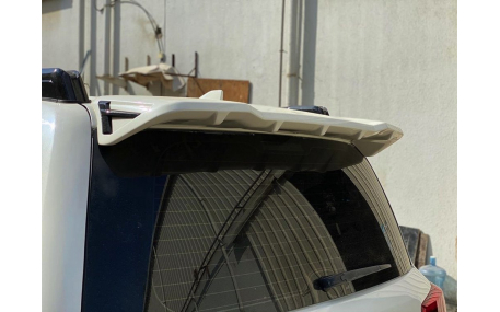 Спойлер Toyota Land Cruiser 200