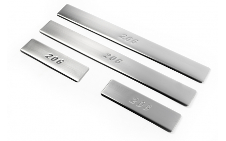 Накладки на пороги Peugeot 206