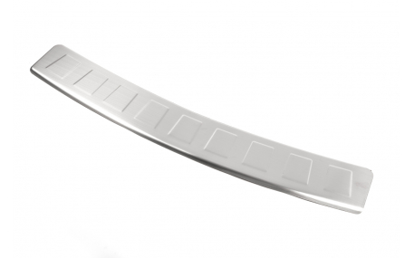 Накладка на задний бампер Opel Astra J