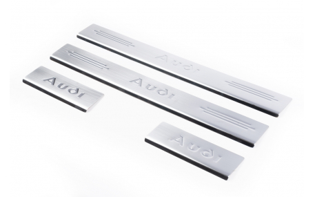 Накладки на пороги Audi A6 C5