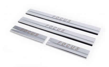 Накладки на пороги Ford Focus MK3