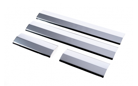 Накладки на пороги Opel Astra H