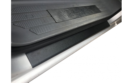 Накладки на пороги Mercedes Vito W447