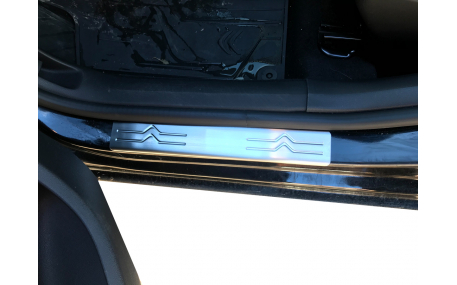 Накладки на пороги Citroen C4