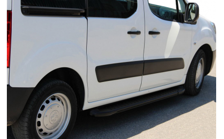 Подножки Peugeot Partner