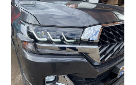 Фары передние Toyota Land Cruiser 200