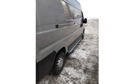 Подножки Peugeot Boxer