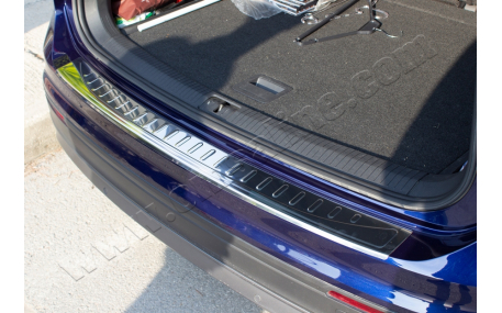 Накладка на задний бампер Volkswagen Tiguan