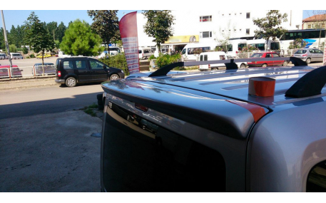 Спойлер Ford Connect