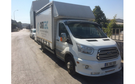 Накладка передняя Ford Transit