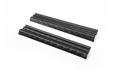 Накладка на пороги