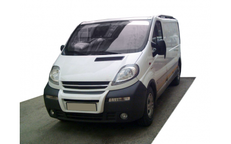 Накладка передняя Opel Vivaro