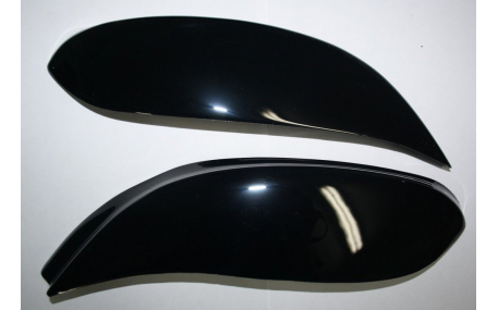 Ресницы Opel Vivaro