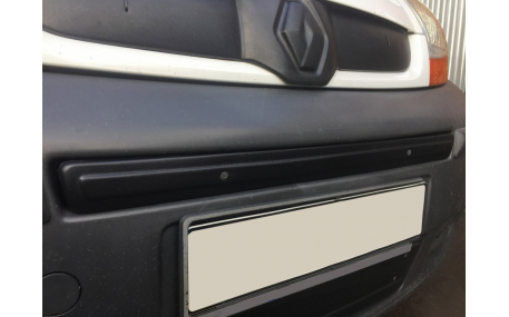 Зимняя накладка на решетку Opel Vivaro