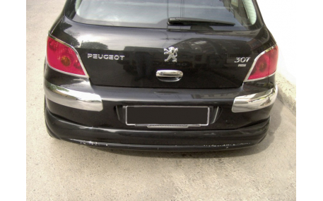 Накладка задняя Peugeot 307