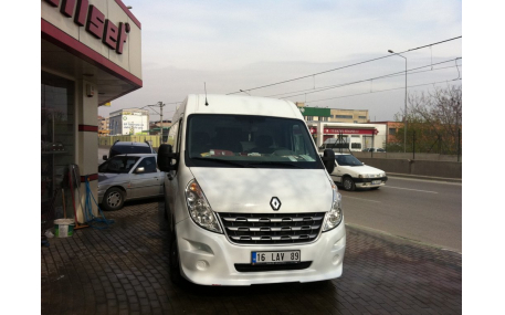 Накладка передняя Renault Master