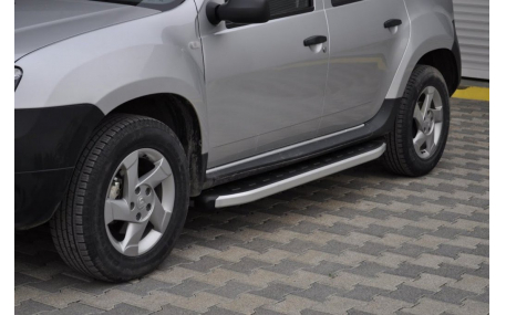 Подножки Renault Duster